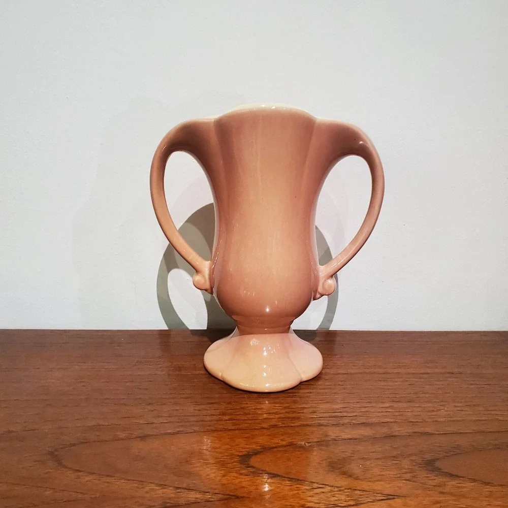 Vintage Red Wing Pottery Vase‎ # 1054 Peach and Creme with Handles